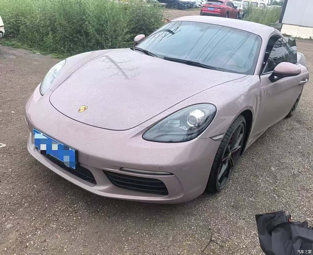 Porsche Cayman, 2022 1
