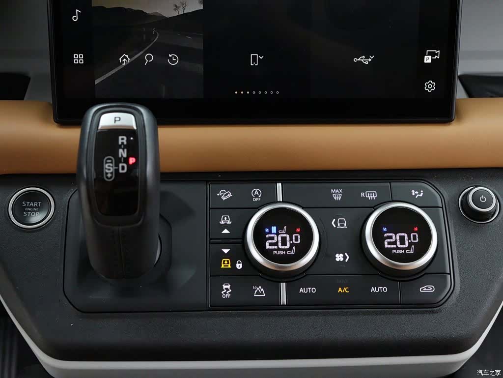 Land Rover Defender, 2022 16
