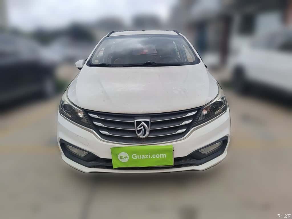Wuling 310W, 2018 24