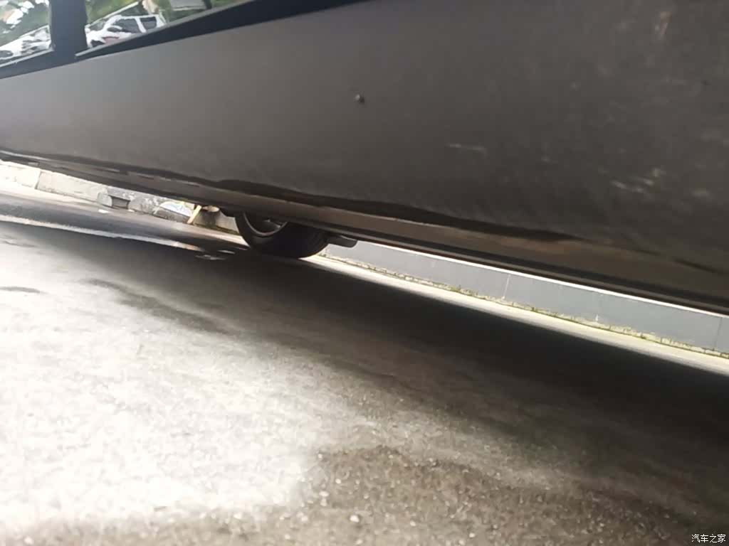 Tesla Model Y, 2023 22