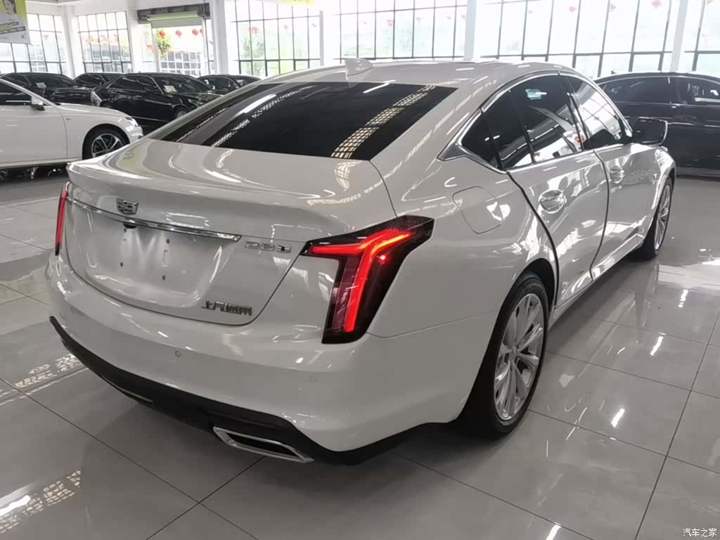Cadillac CT5, 2023 7