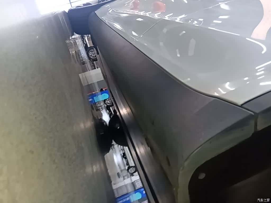 Tesla Model Y, 2024 22