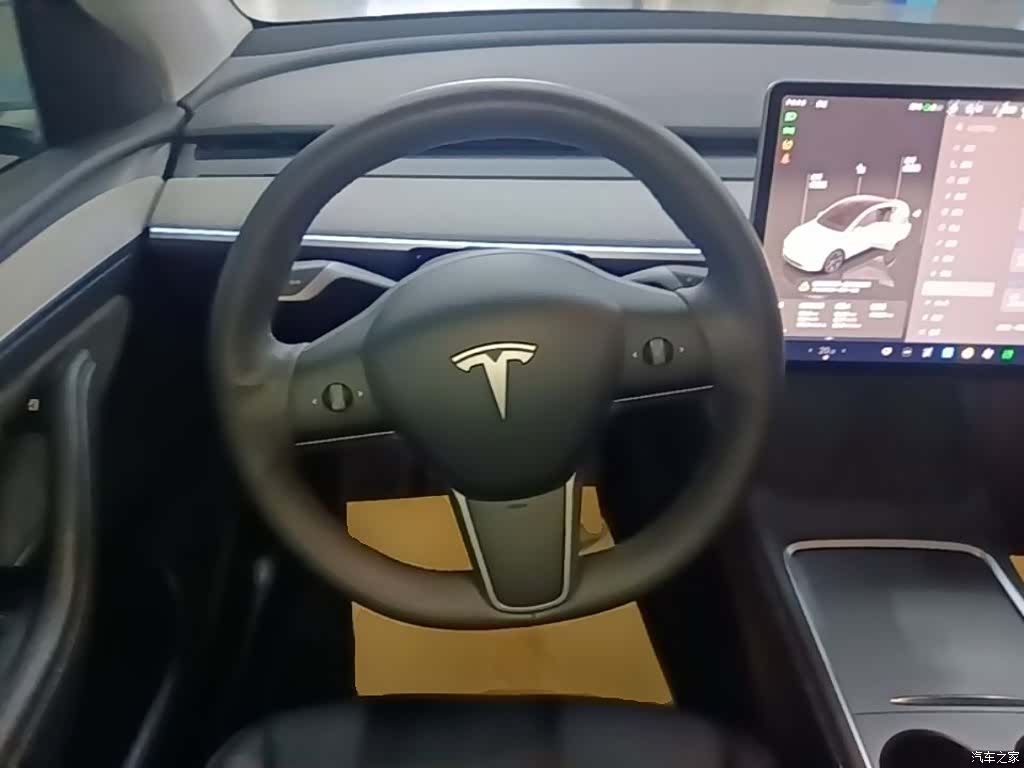 Tesla Model Y, 2024 11
