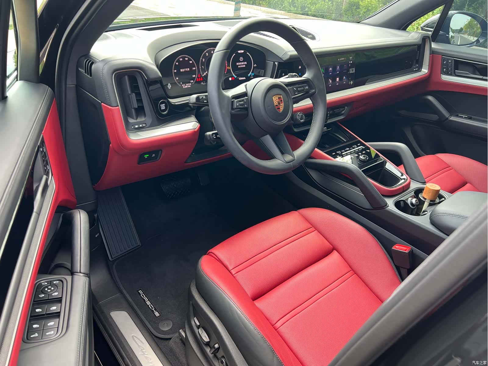 Porsche Cayenne, 2026 4