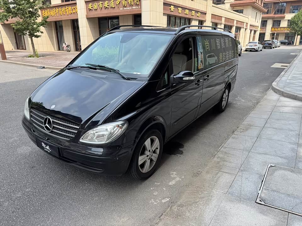 Mercedes-Benz Viano