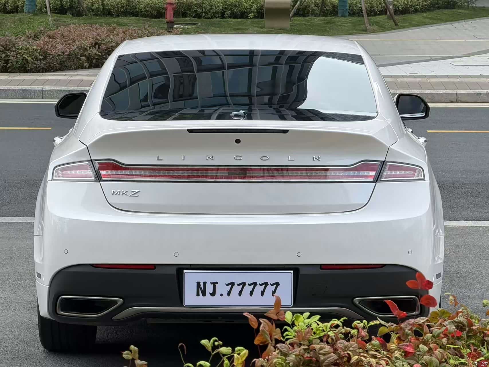 Lincoln MKZ, 2020 16