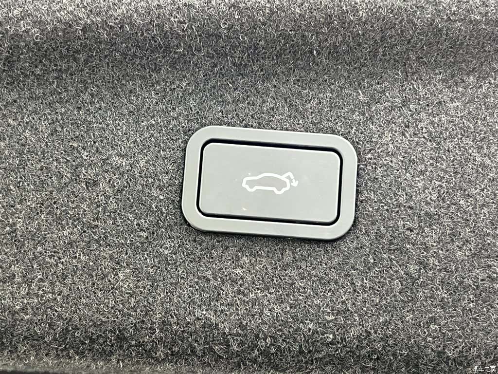 Lynk & Co 02, 2025 12