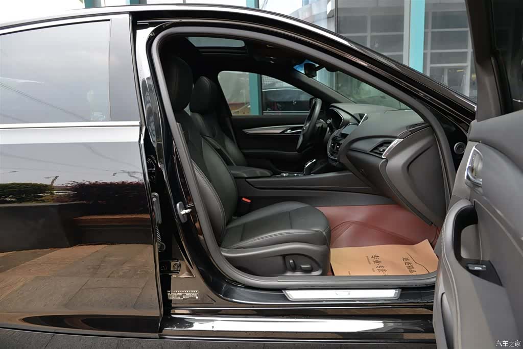 Cadillac CT5, 2023 14