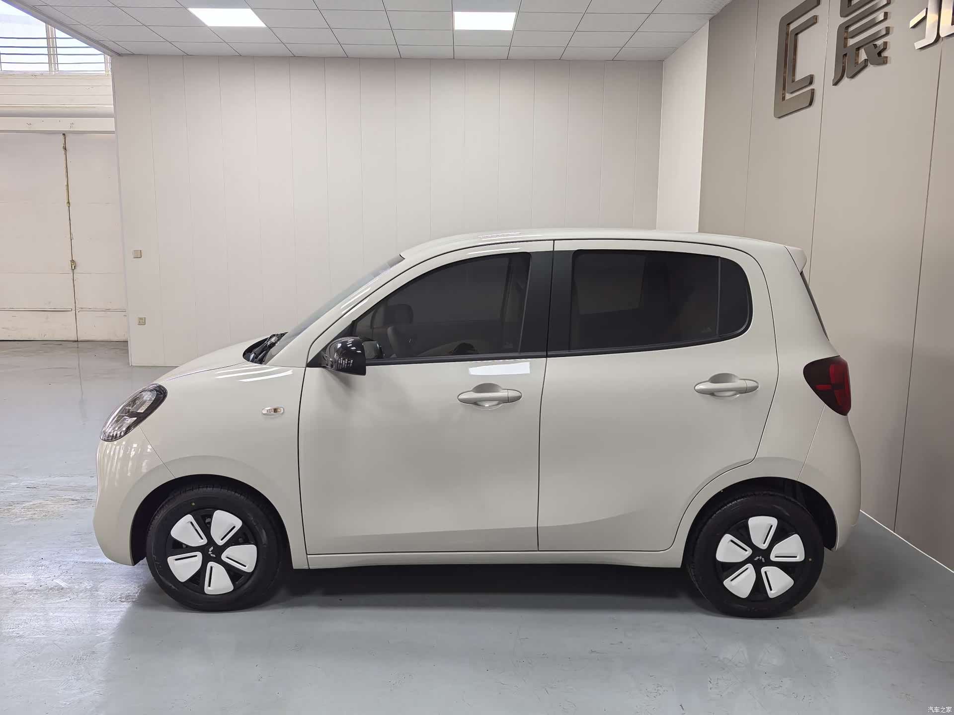 Wuling MINIEV, 2025 7