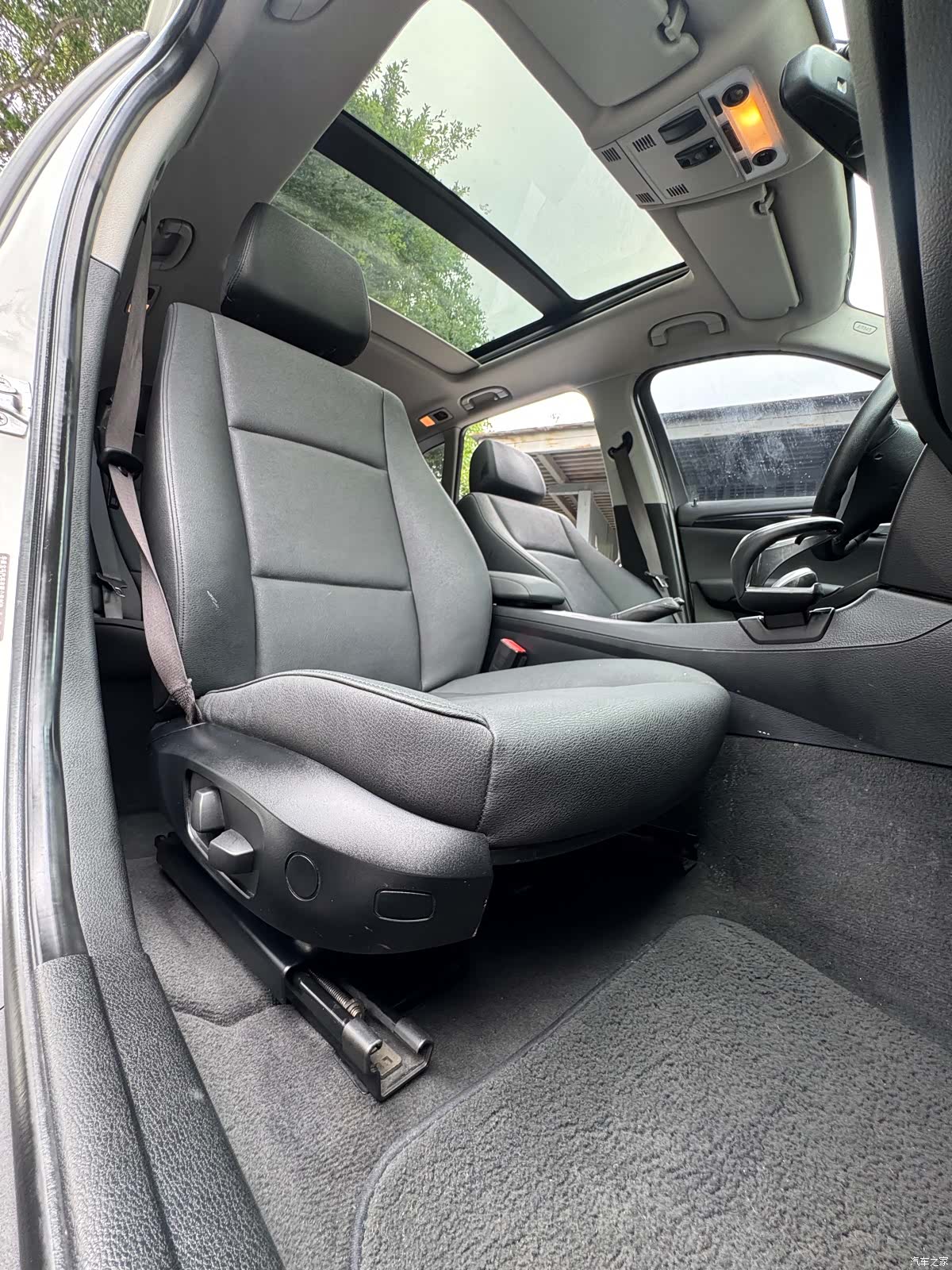 BMW X1, 2015 21