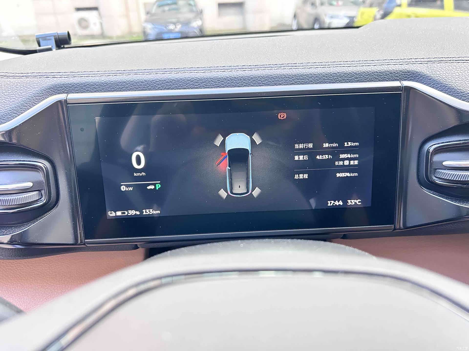 NIO ES8, 2019 13