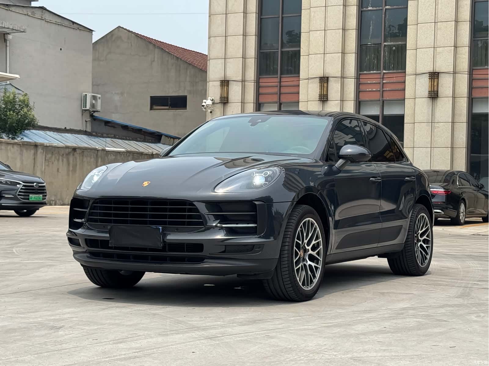 Porsche Macan, 2020 1