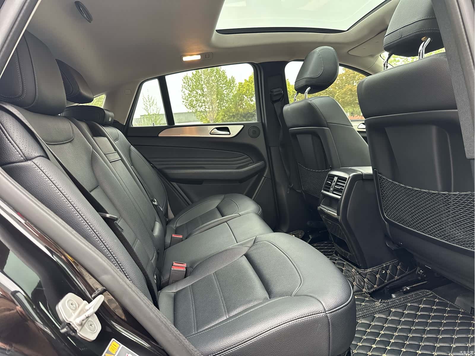 Mercedes-Benz GLE, 2018 11