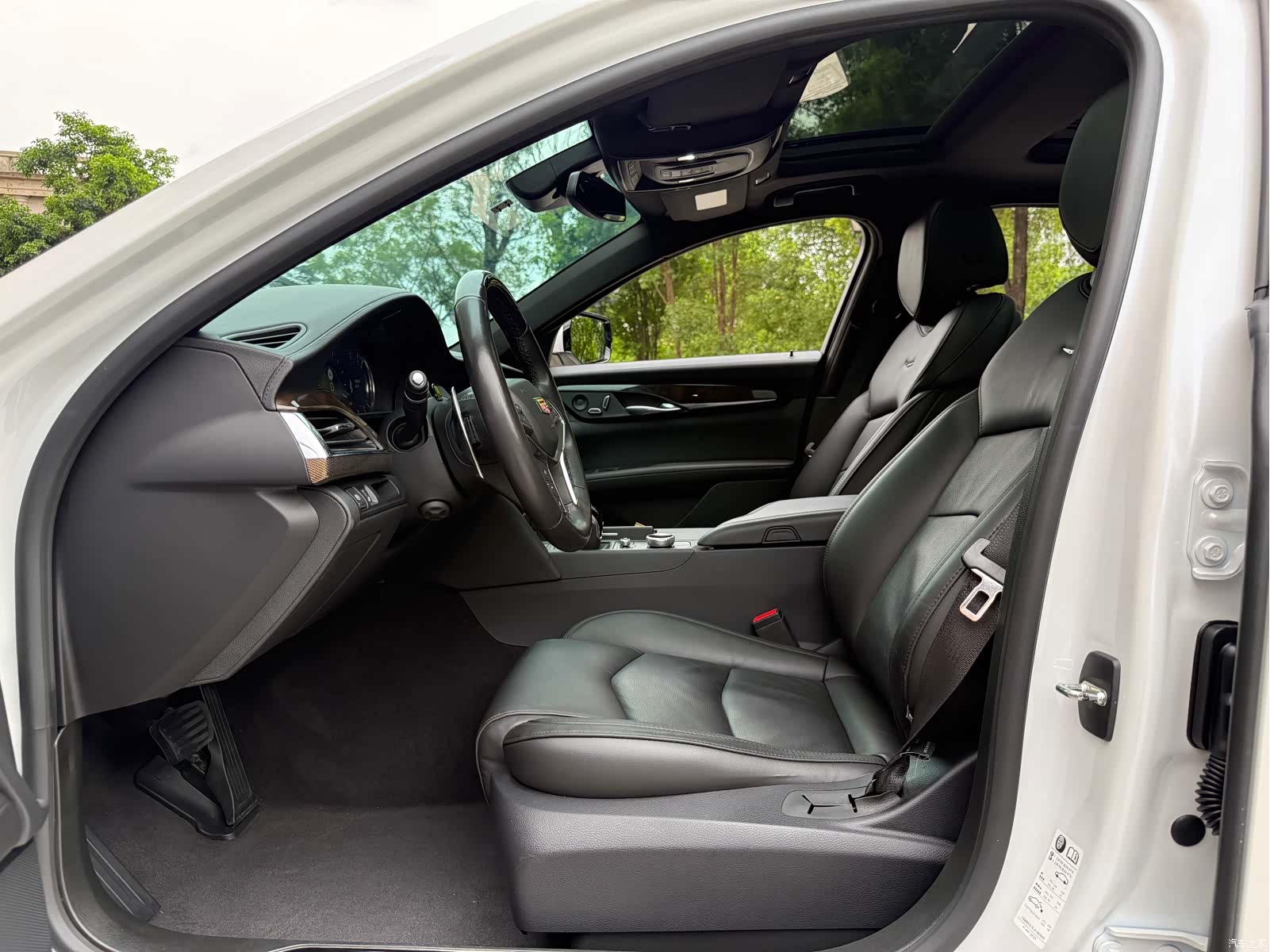 Cadillac CT6, 2023 7