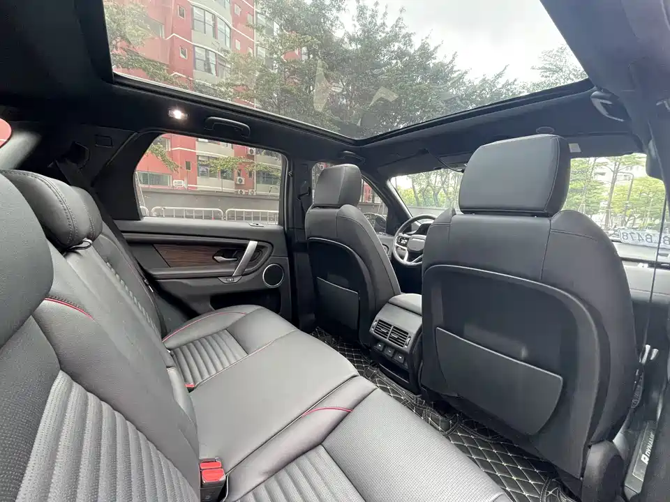 Land Rover Discover sources for sports