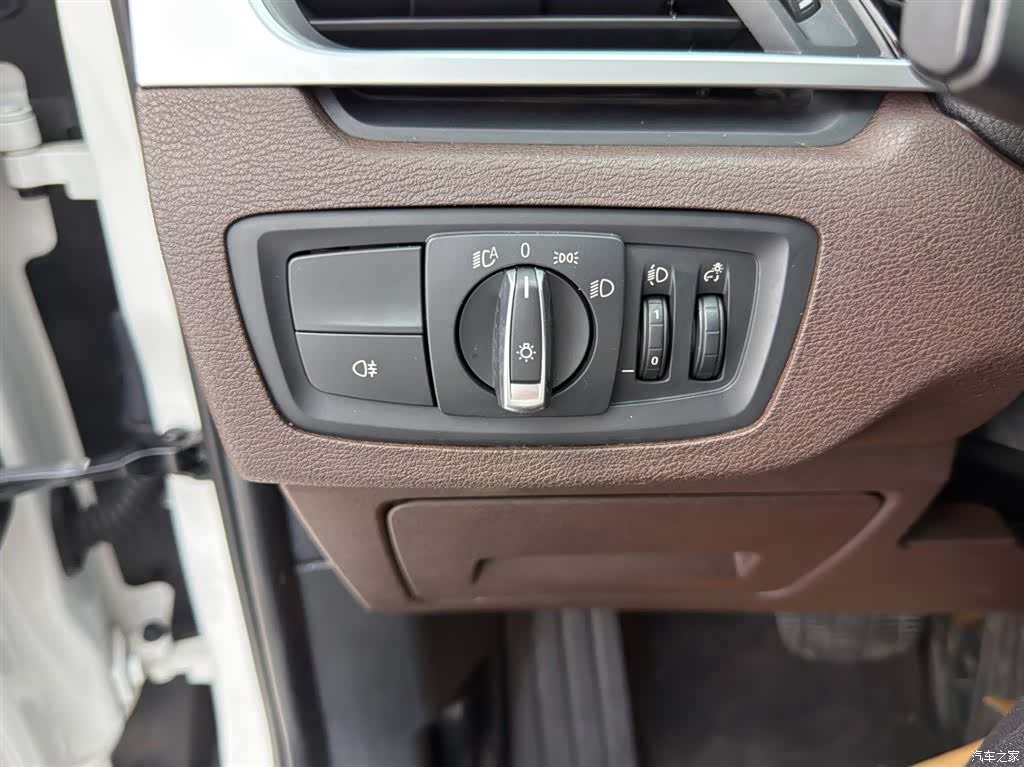 BMW X1, 2022 9