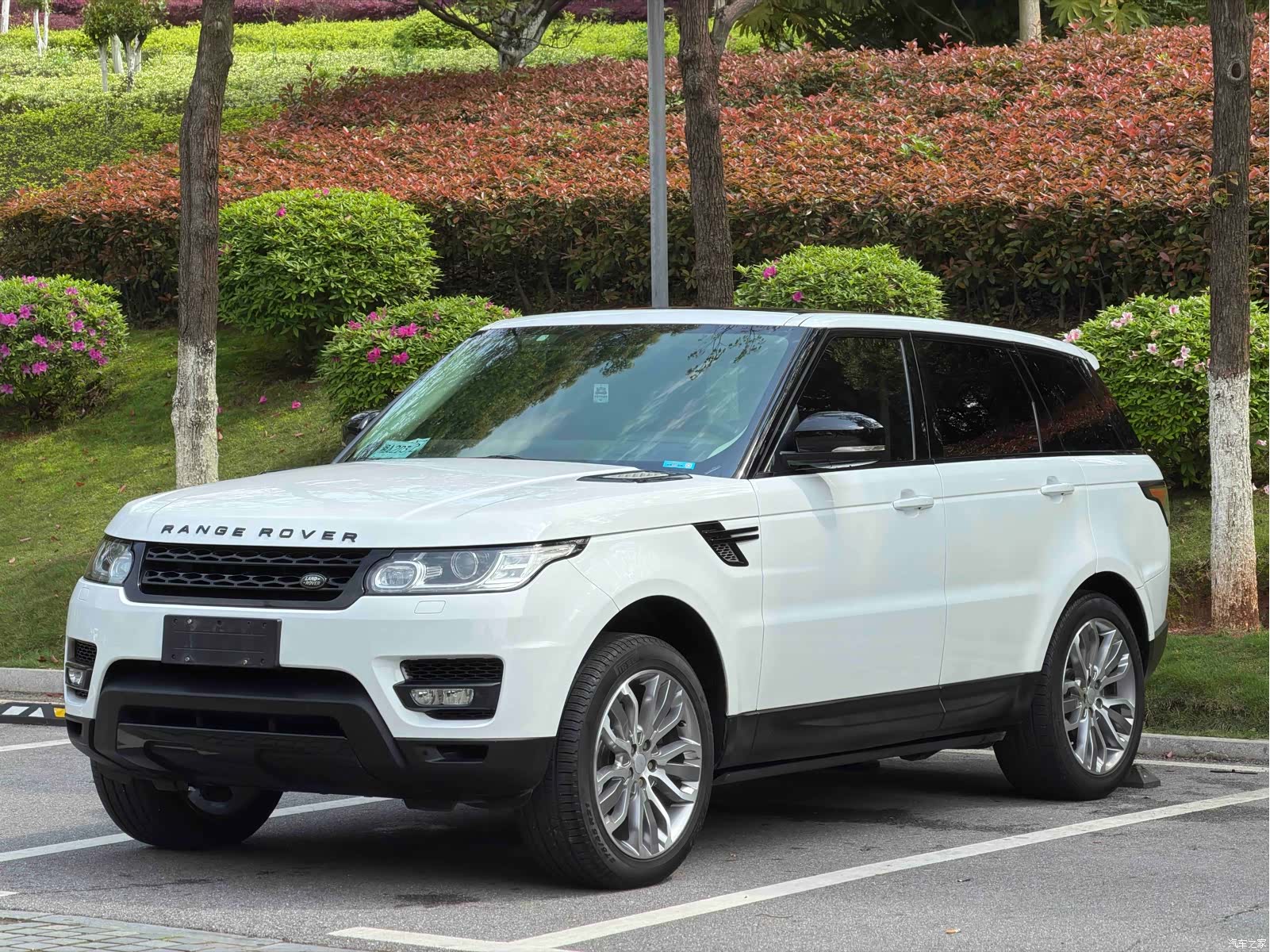 Land Rover Range Rover, 2015 1