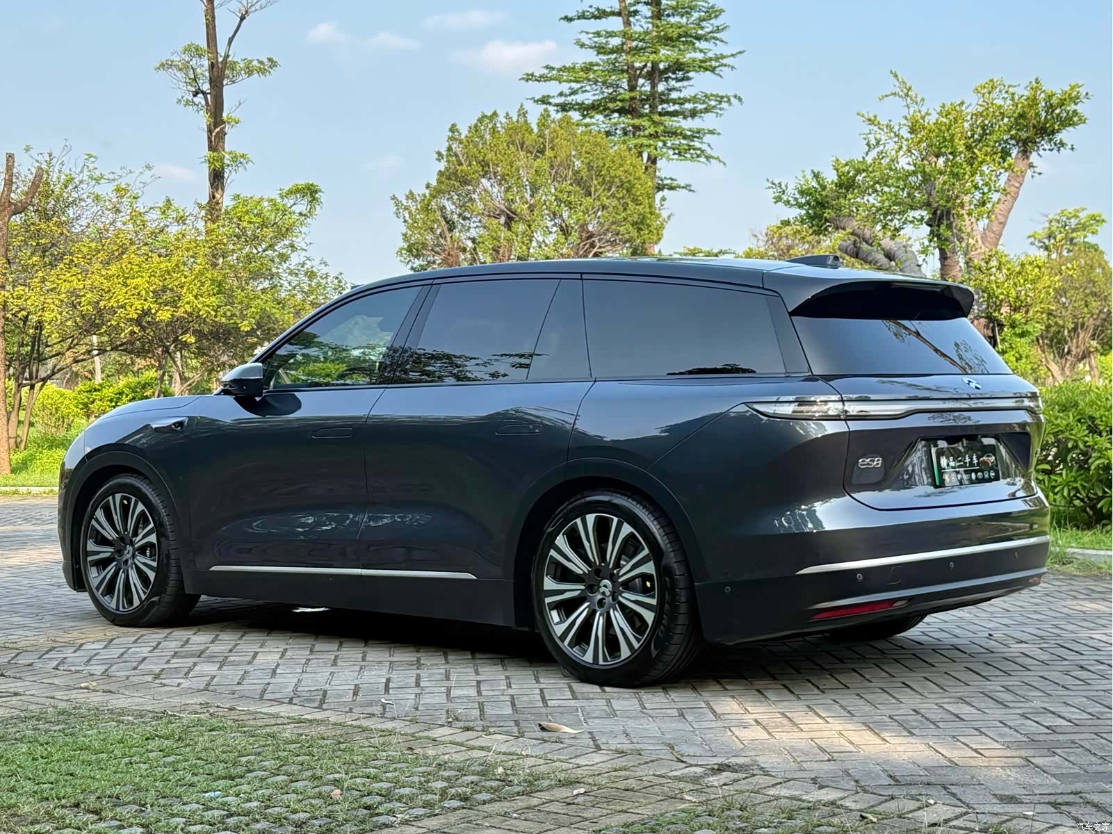 NIO ES8, 2025 19