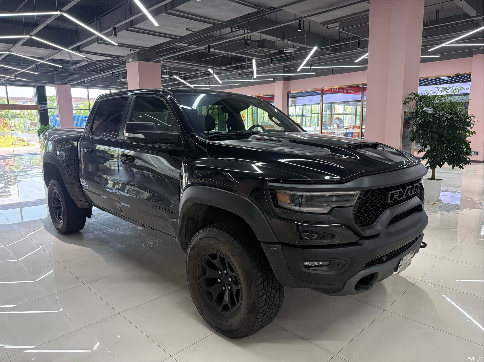 RAM Trucks, 2023 3