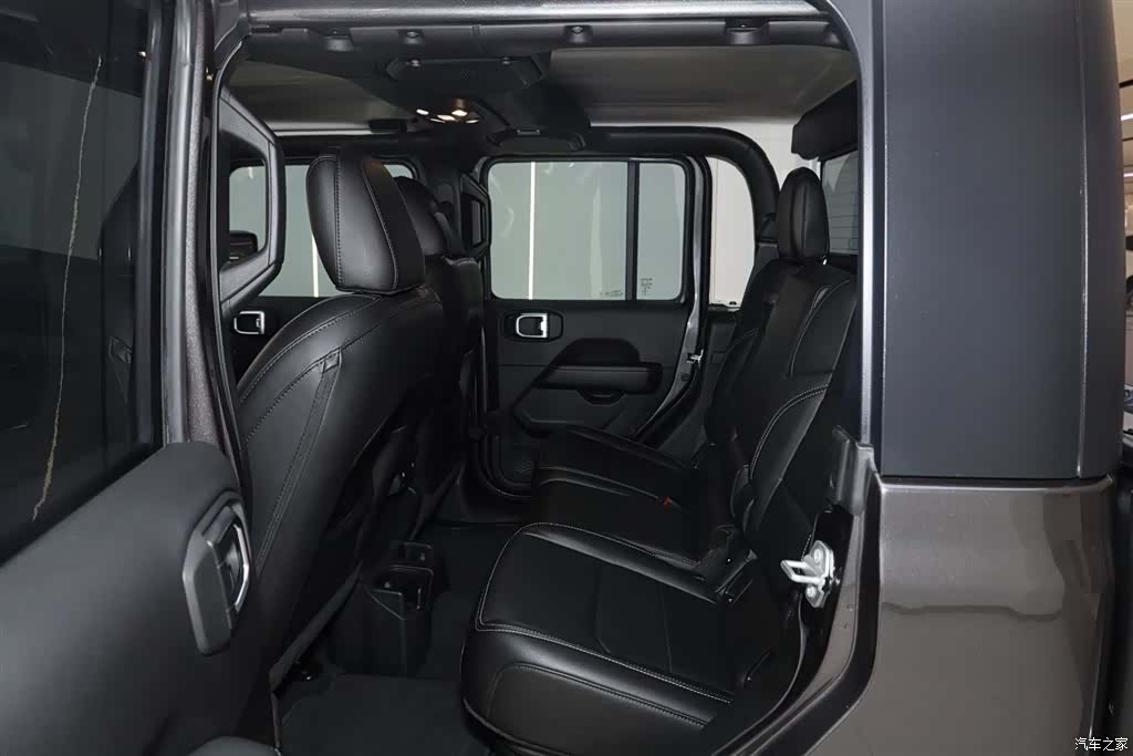 Jeep Gladiator, 2023 19