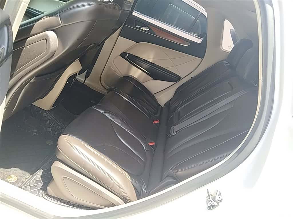 Lincoln MKC, 2016 17