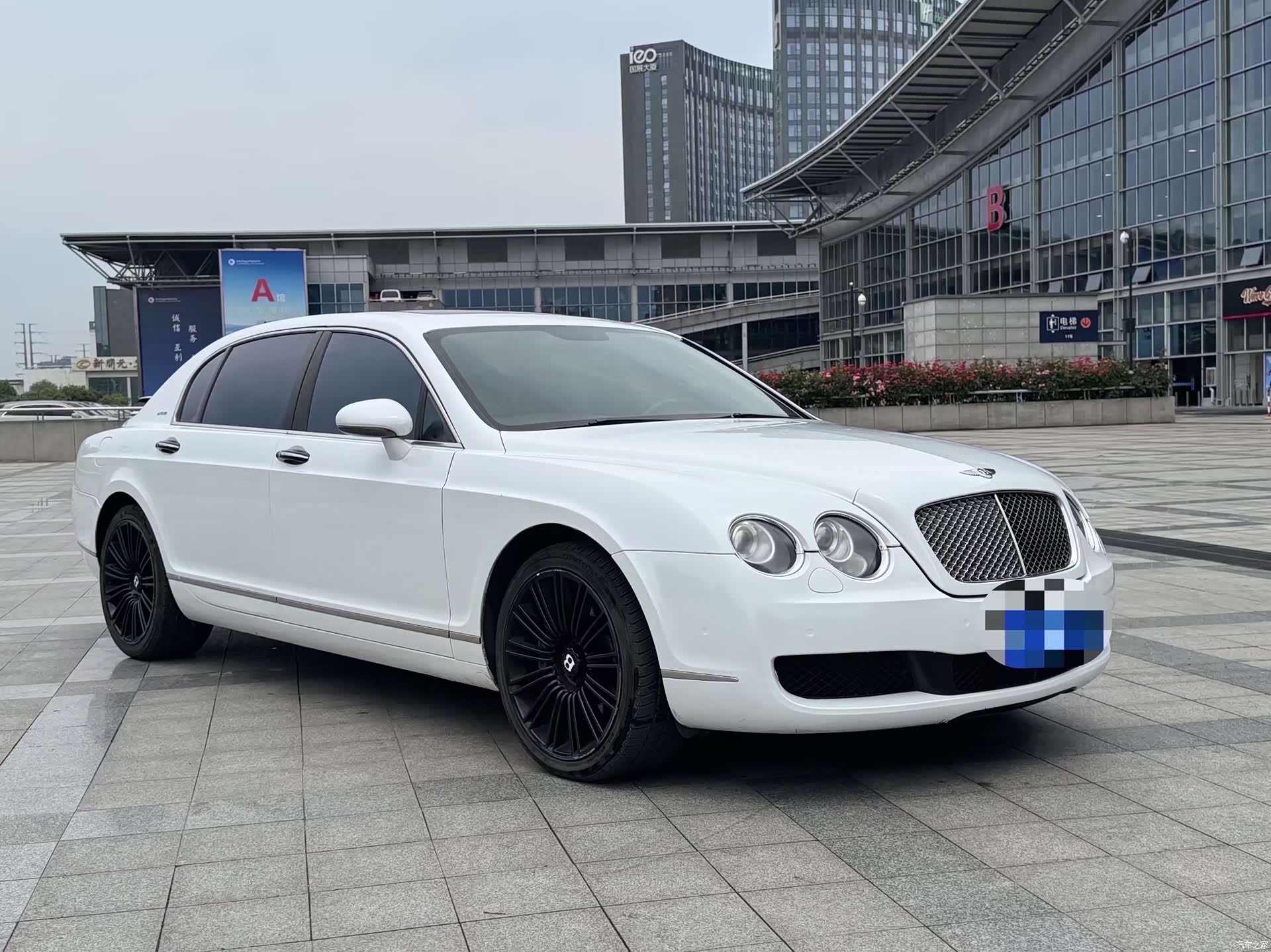 Bentley Flying Spur, 2007 6