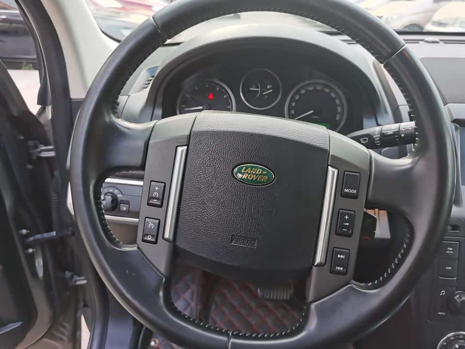 Land Rover Freelander 2