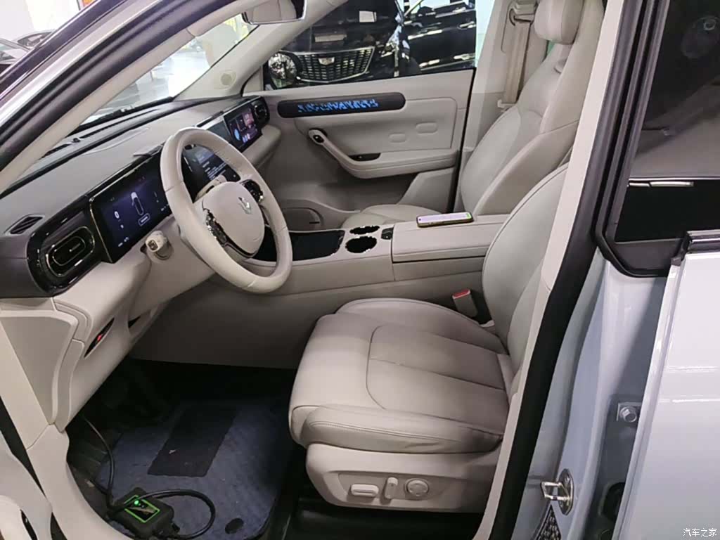 Leapmotor C11, 2023 15
