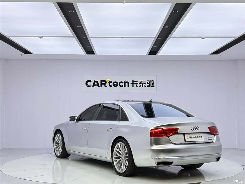 Audi A8L, 2011 3