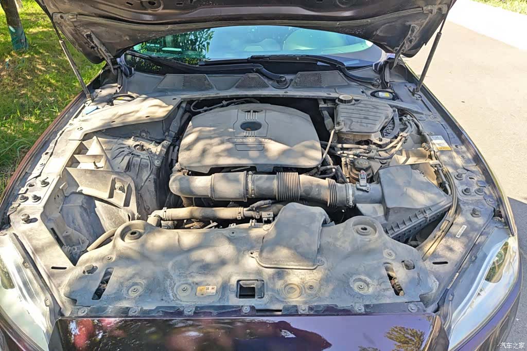 Jaguar XJ, 2014 10