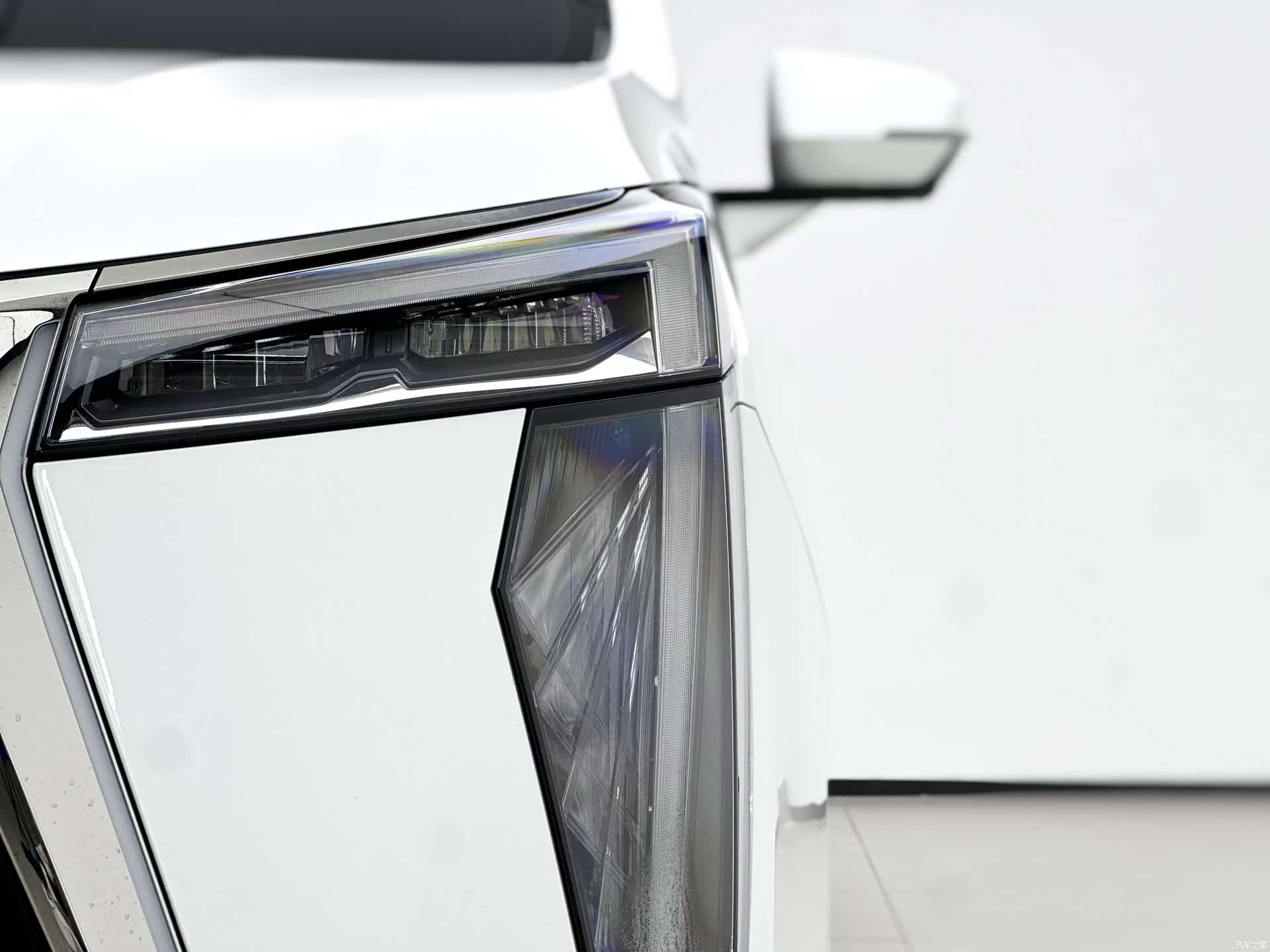 Trumpchi M8, 2023 17
