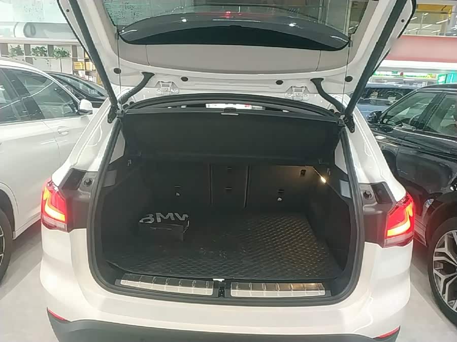 BMW X1 2021, фото 19