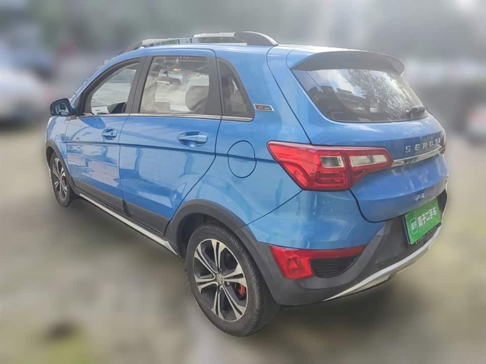 BAIC Shenbao X25
