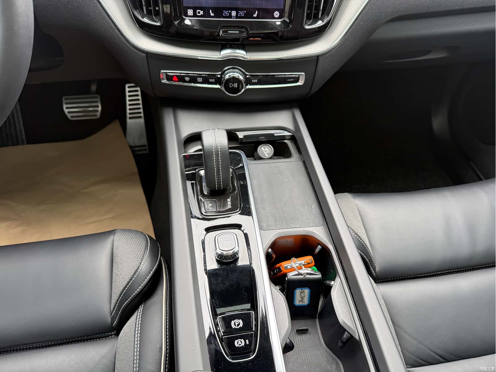 Volvo XC60, 2022 10