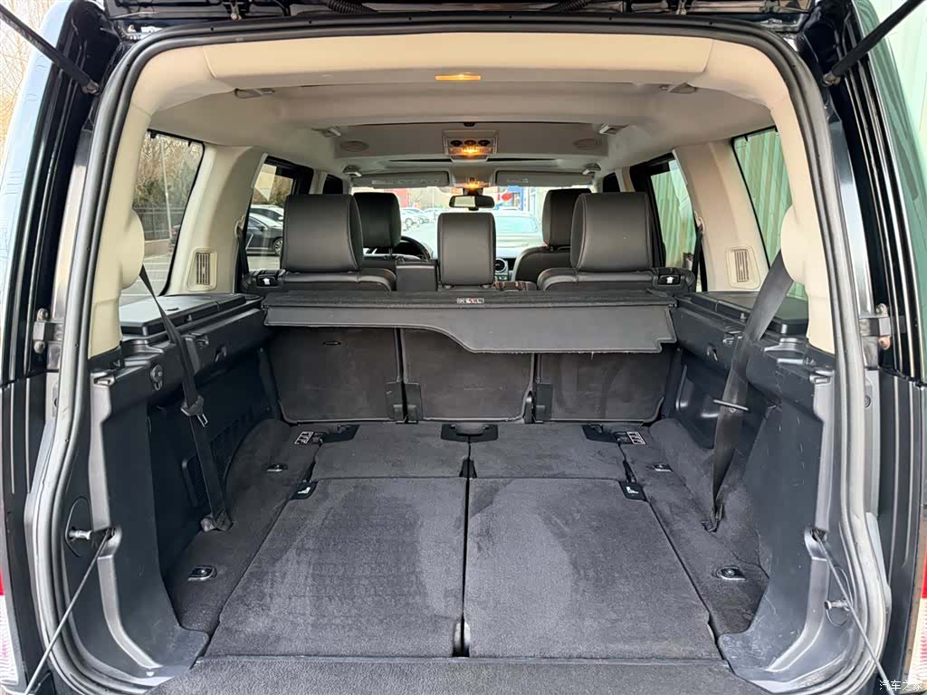Land Rover Discovery, 2011 11
