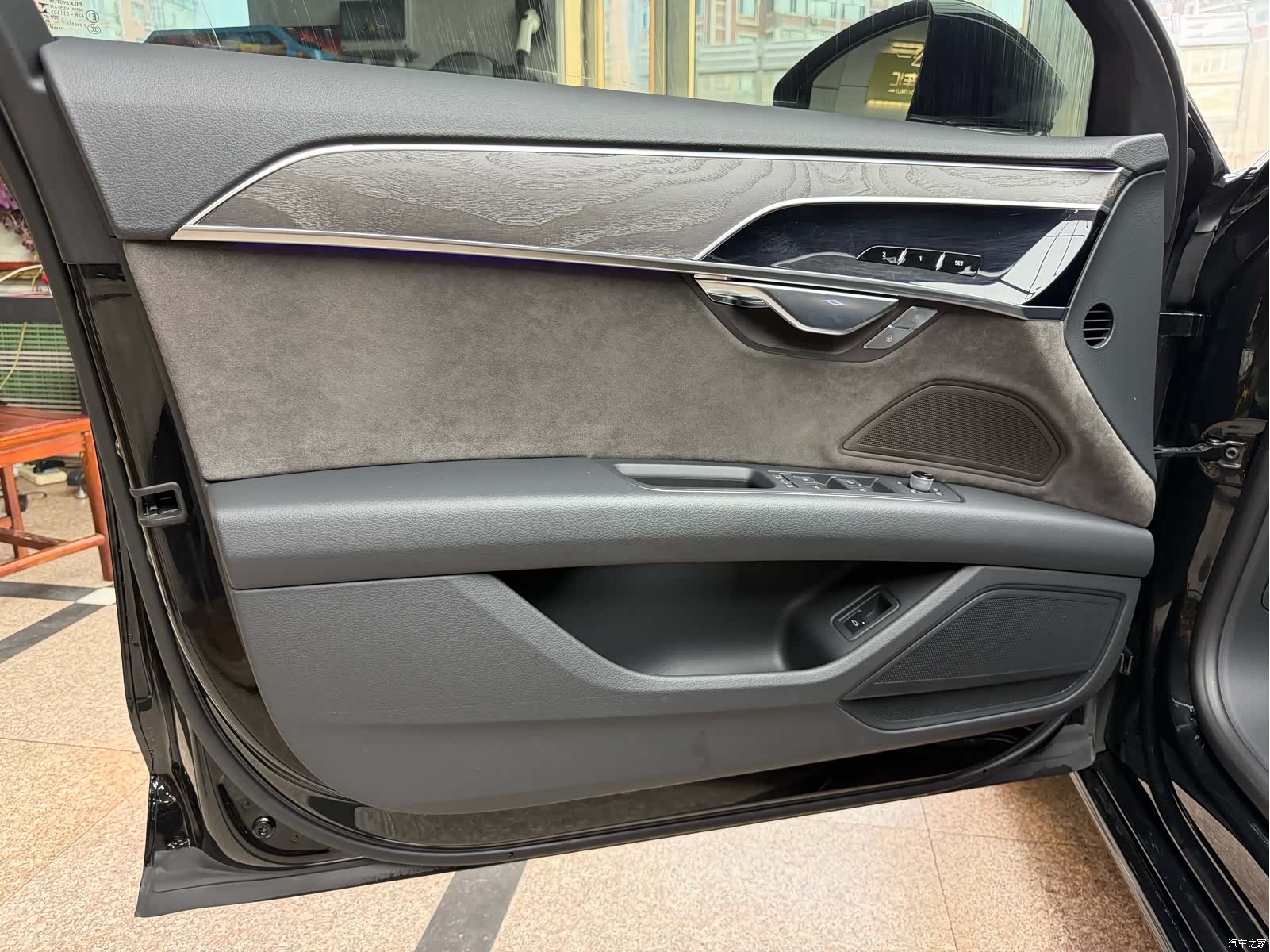 Audi A8L, 2021 14