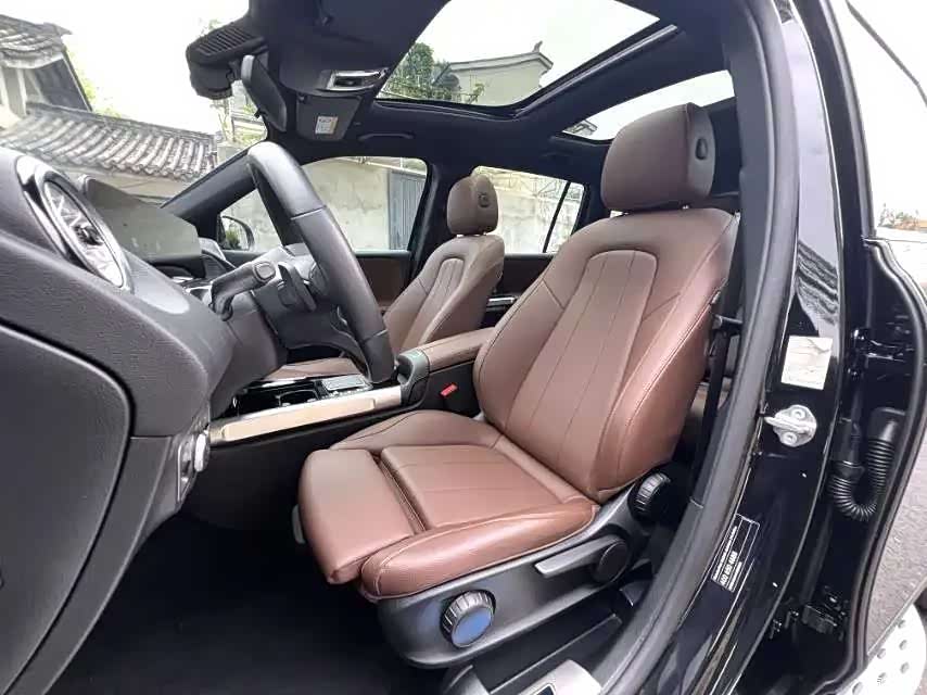 Mercedes-Benz GLB, 2022 все фото