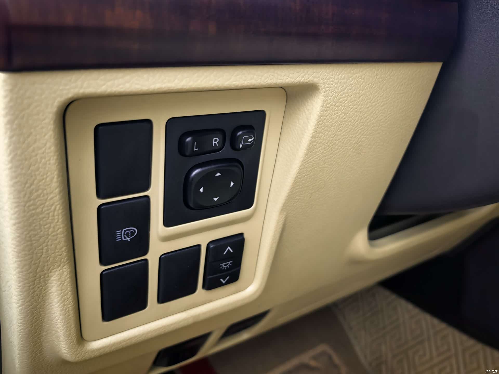 Toyota Prado, 2017 9
