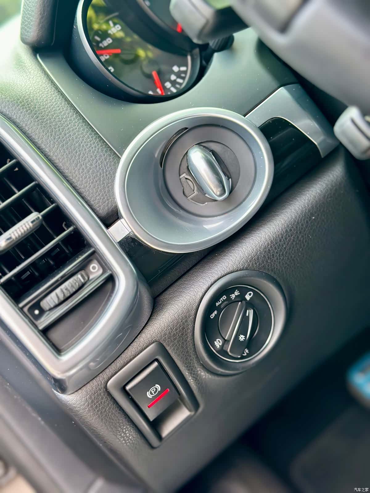Porsche Cayenne, 2014 25