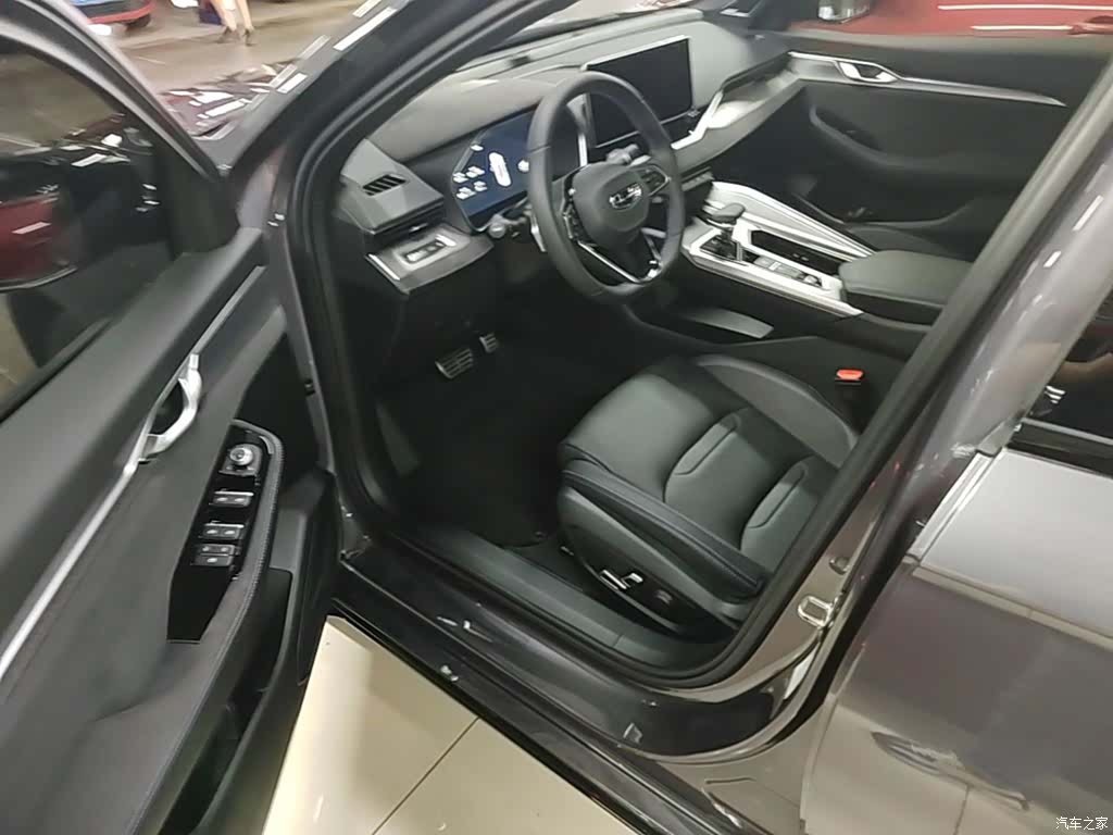Geely Preface, 2024 16