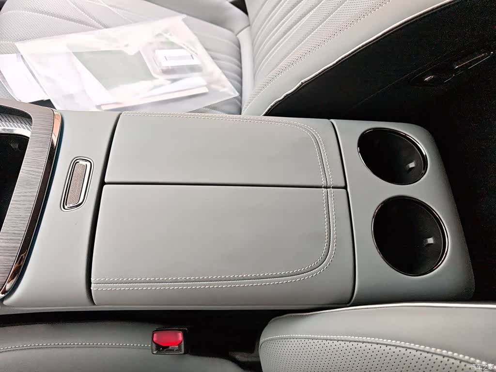 Geely E8, 2025 20