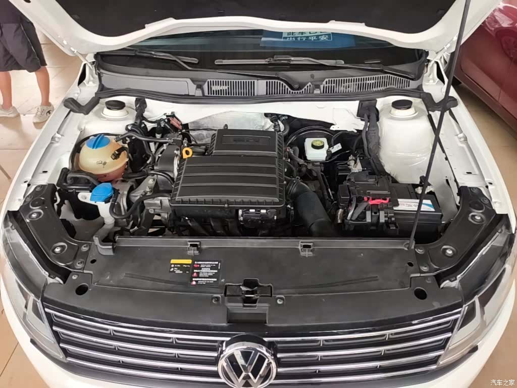 Volkswagen Lavida, 2016 20