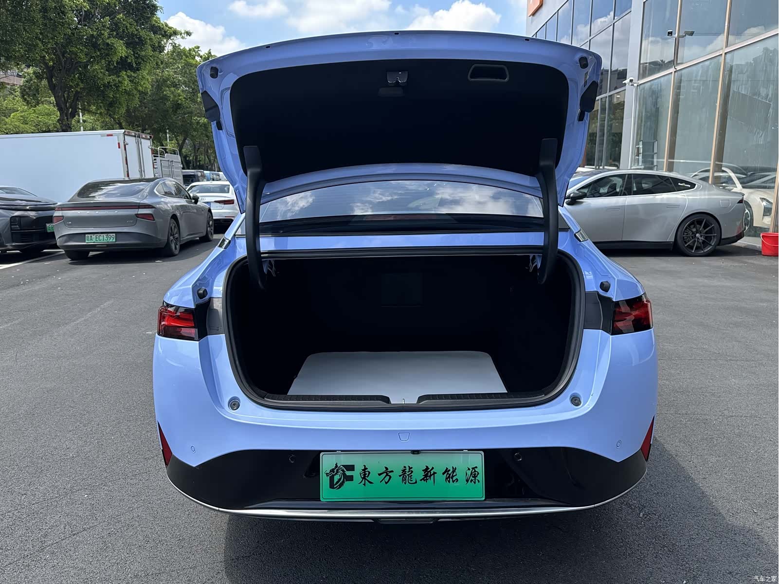 Xpeng P5, 2022 22