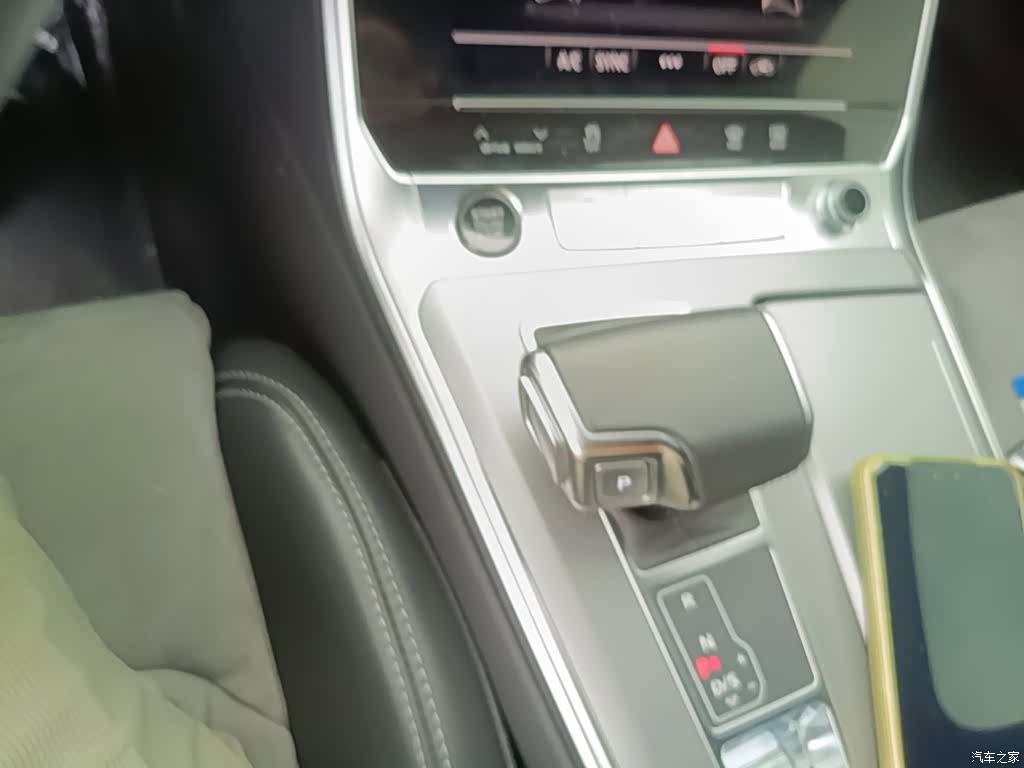 Audi A6L, 2024 21
