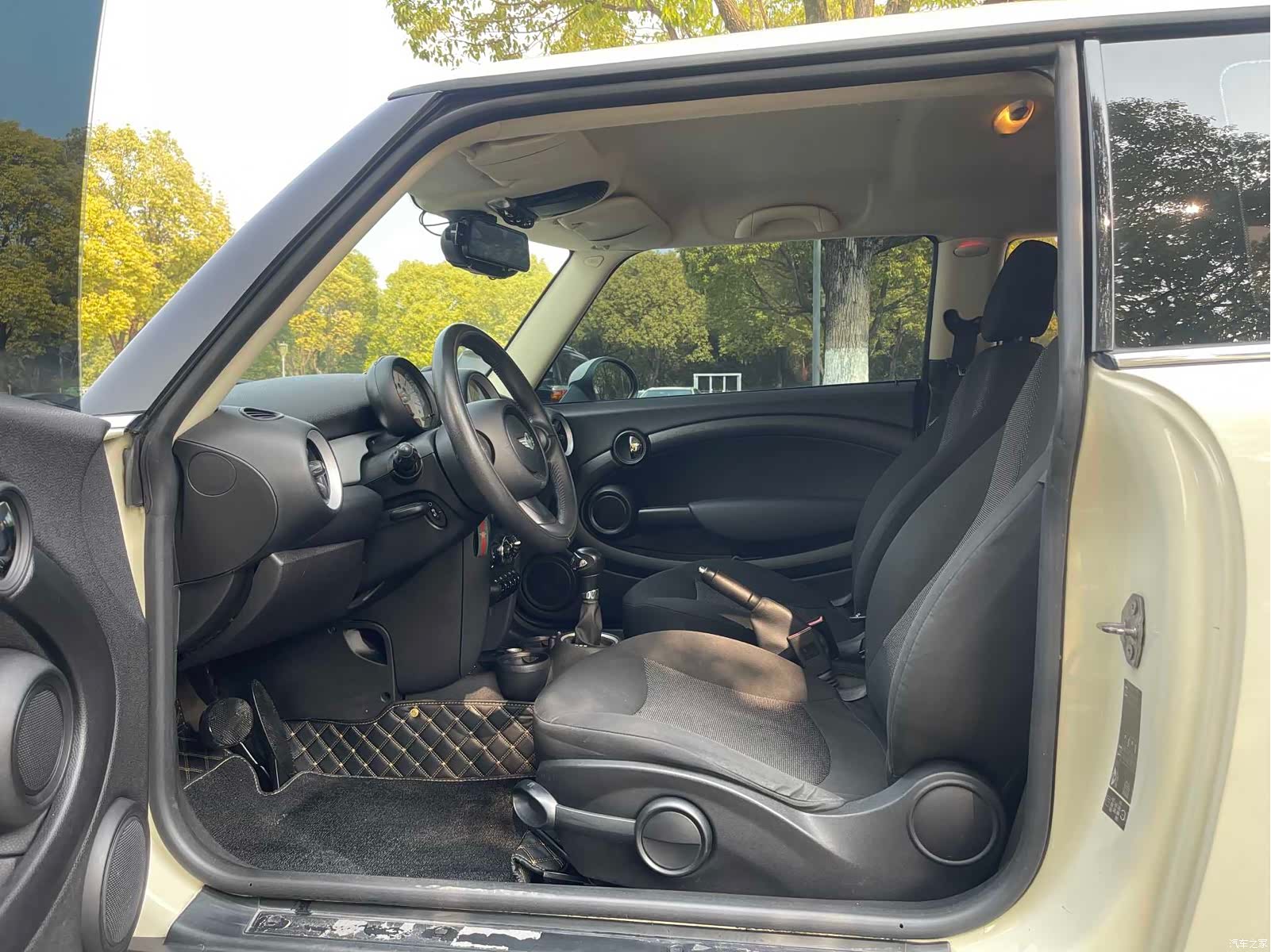 Mini ONE, 2013 8