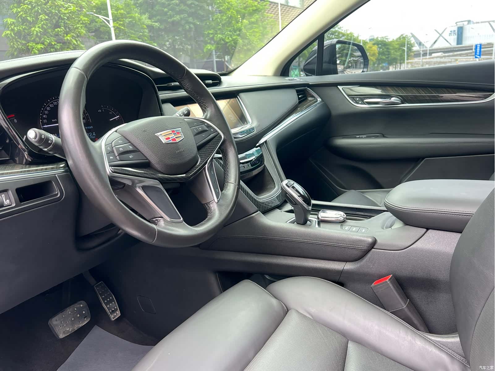 Cadillac XT5, 2017 11
