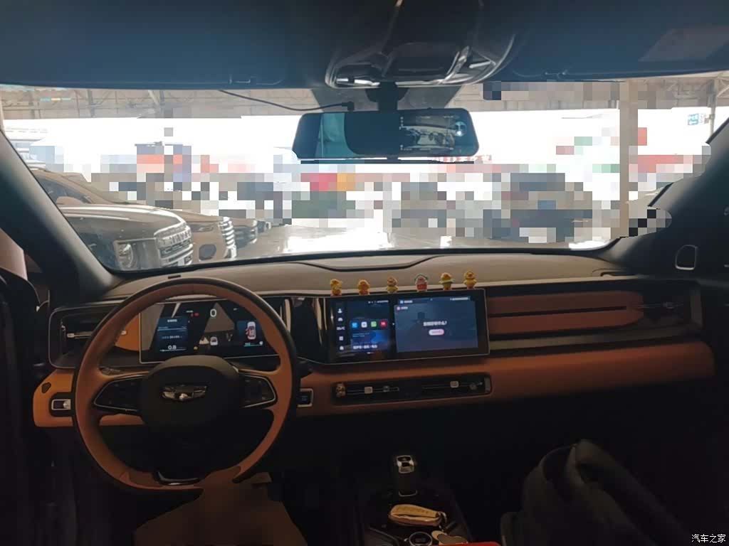 Geely Icon, 2023 10