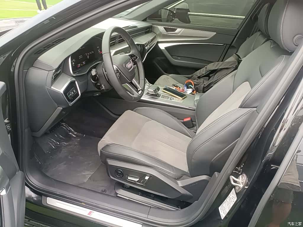 Audi A6L, 2024 22