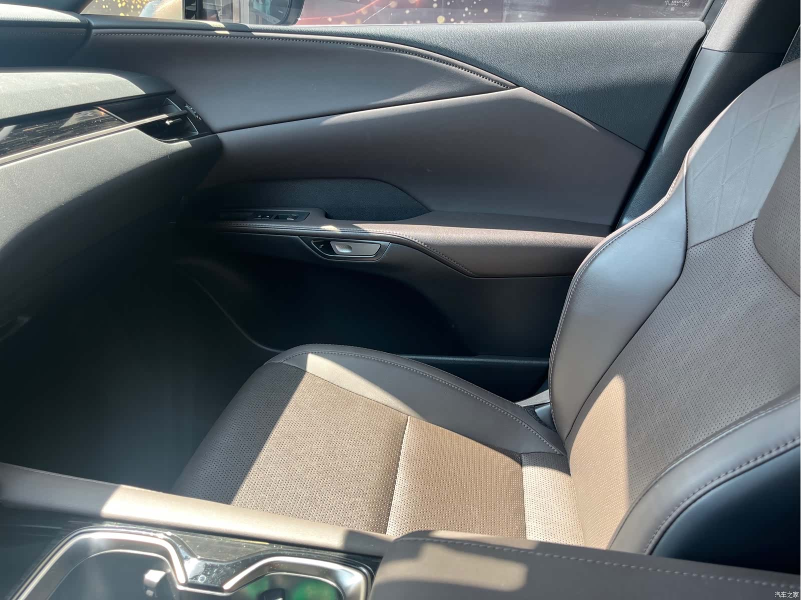 Lexus RX, 2023 16