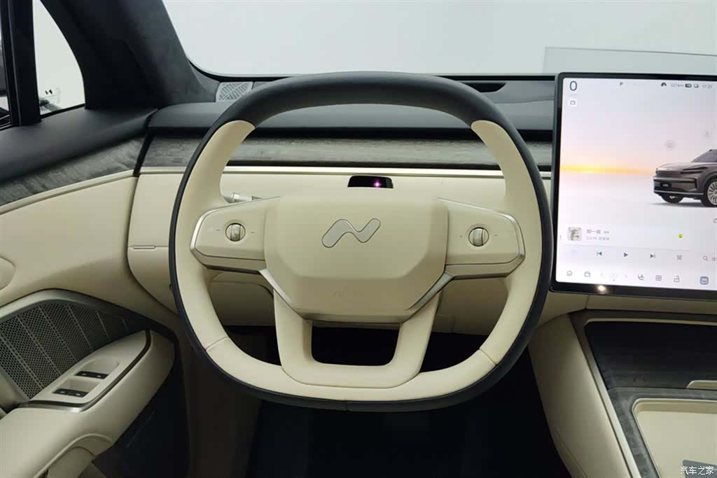 NIO L90, 2025 15